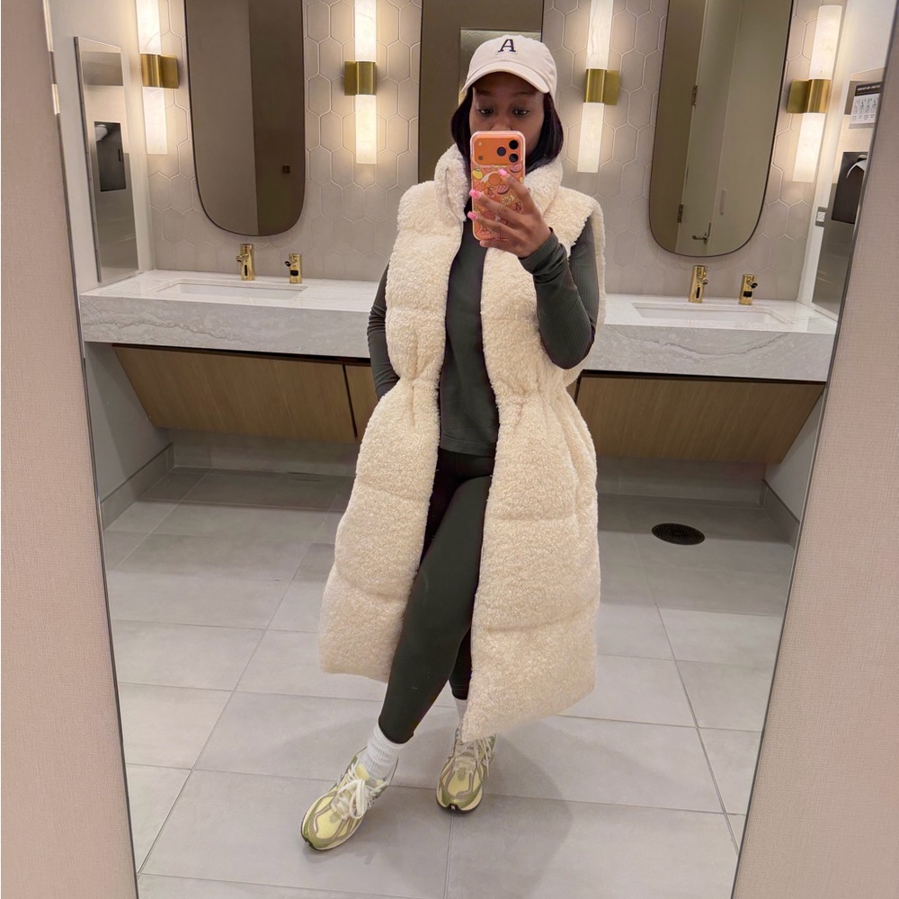 AKIRA Cream Teddy Longline Puffer Vest